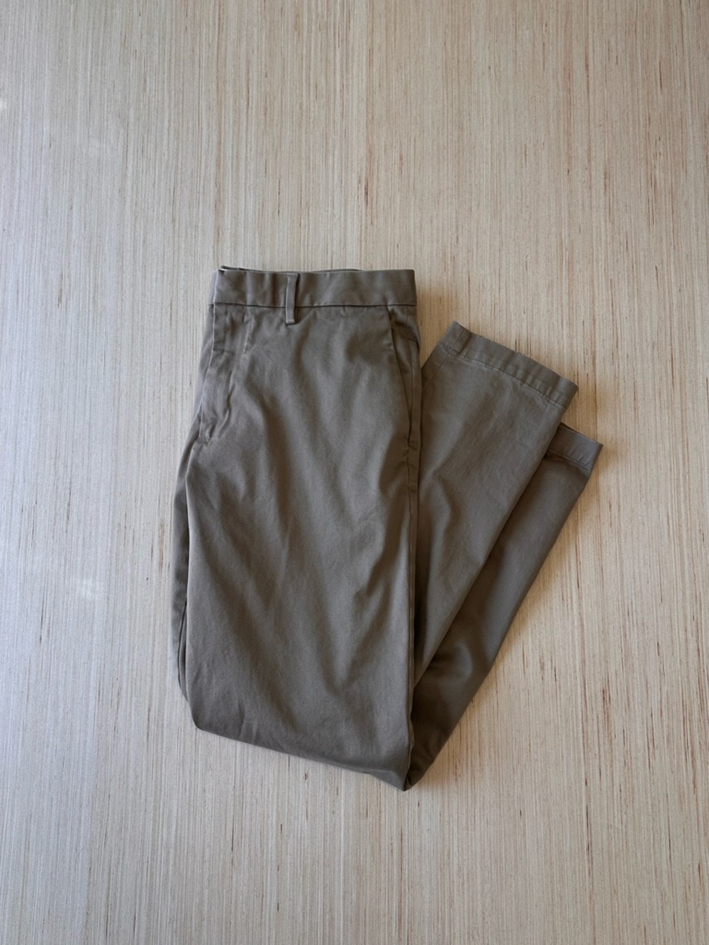 Banana Republic Chino Pants 34 X 32